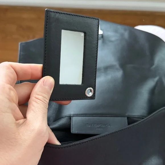 Balenciaga Papier Sight Crossbody Bag Excellent Condition - Picture 4 of 6